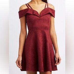 ❤️NWT CHARLOTTE RUSSE M BURGUNDY DRESS WITH OFF THE SHOULDER AND STRAP SLEEVES❤️